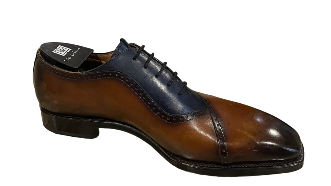 Ugo Vasare- 20150 Navy/Caramel, 10 Dress Shoe